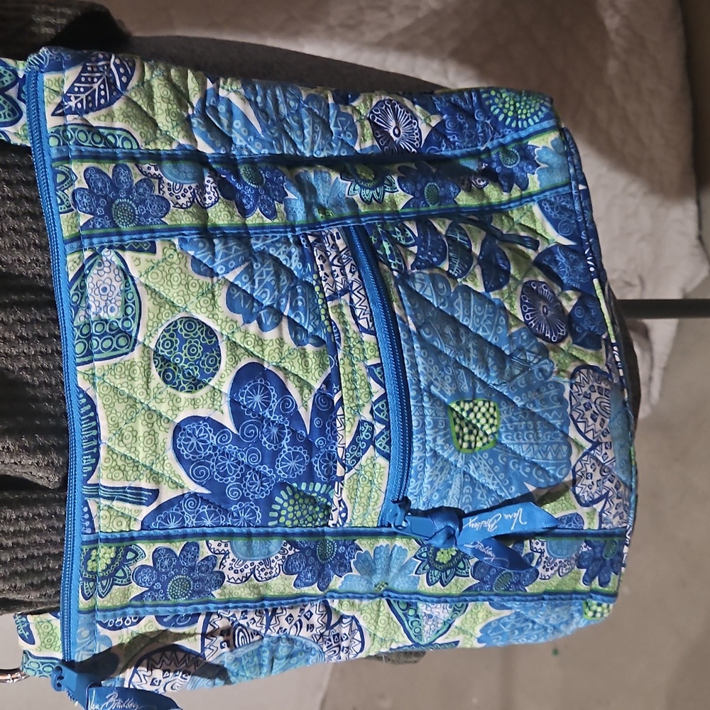 Vera Bradley DOODLE DAISY crossbody Bag - Picture 2 of 8